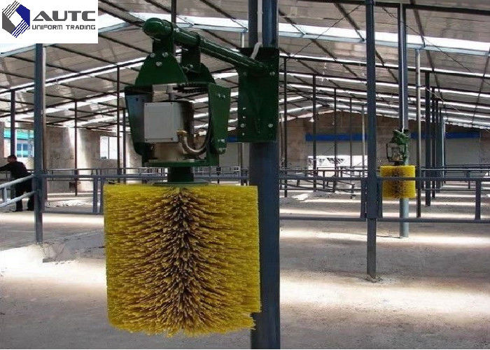 Customized Color Rotating Cow Brush , Cattle Scratcher Brush Hard