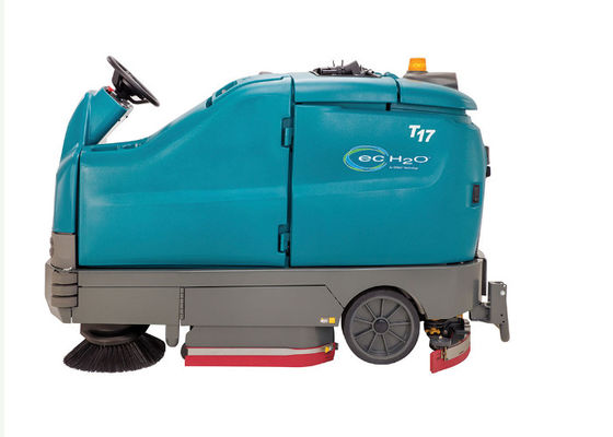 High Performance Industrial Sweepers And Scrubbers Driving Type For Floor Cleaning