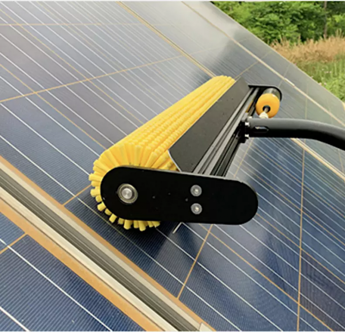 Photovoltaic Solar Panel Rotary Cleaning Robot Brush Manual Rotating